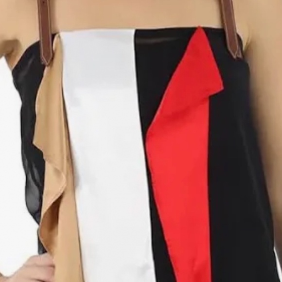 Burberry - Picture 5 of 17